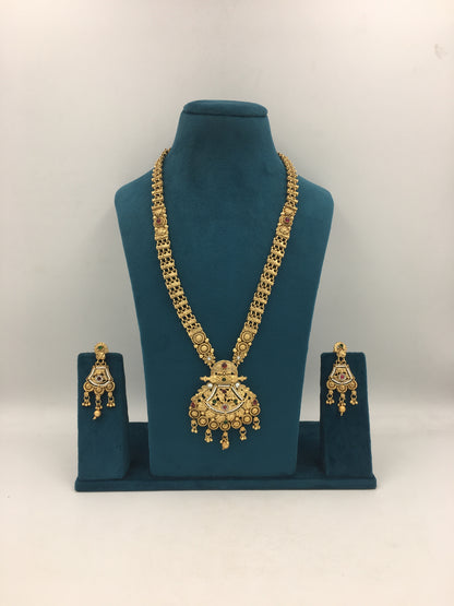 PRAMILA MAZAK NECKLACE SET