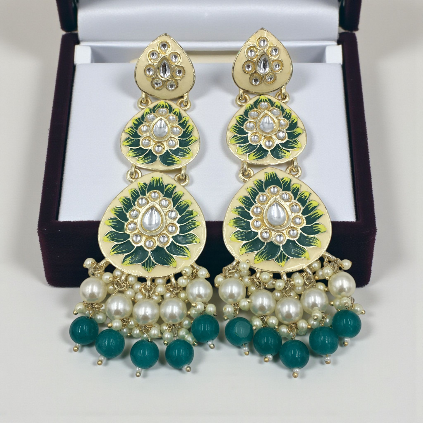 MEHREEN ROYAL KUNDAN DROPS CHANDBALI