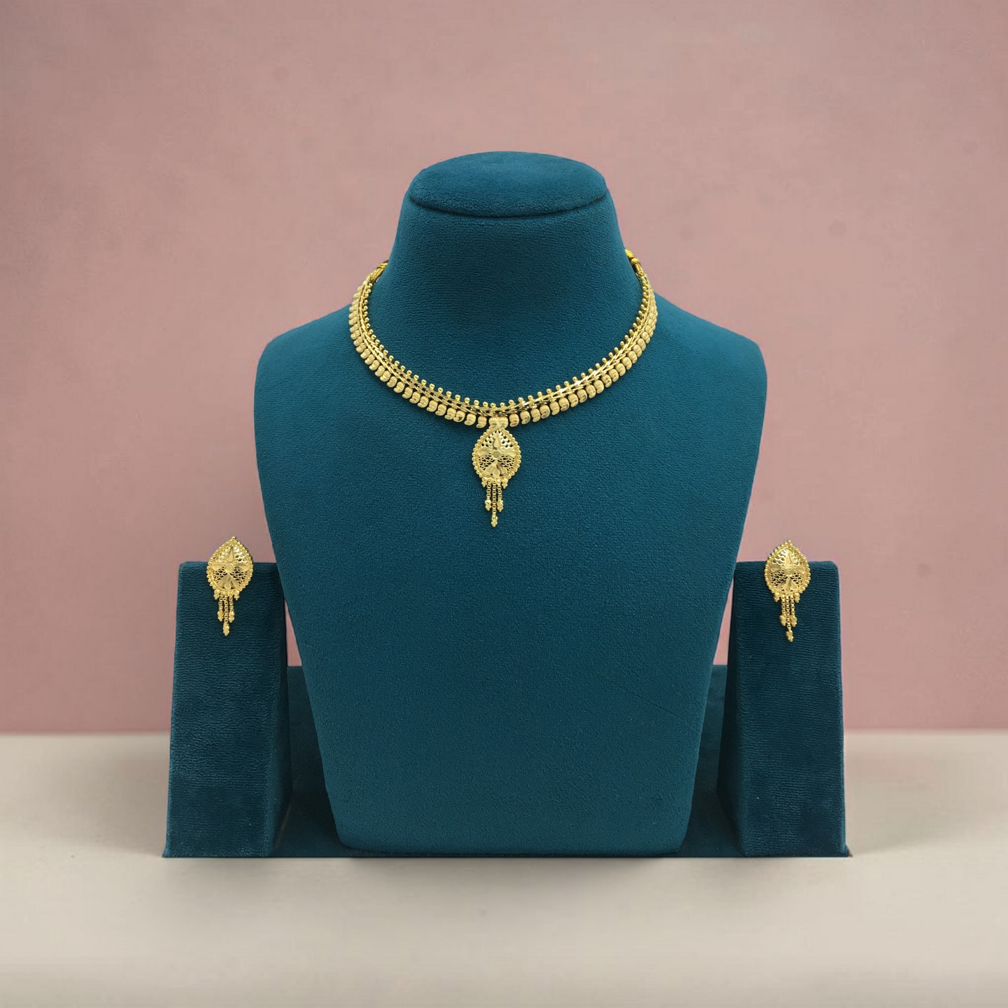 KANAK TARIKA ONE GRAM FORMING SHORT NECKLACE SET WITH EARRINGS