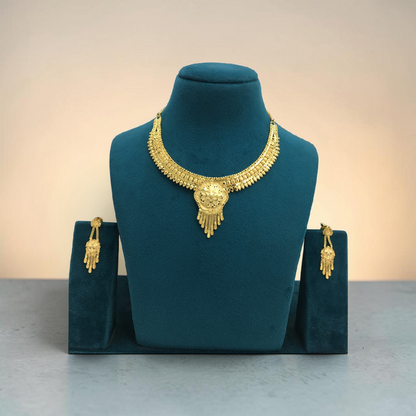 SURYA KAMAL ONE GRAM FORMING SHORT NECKLACE SET WITH EARRINGS