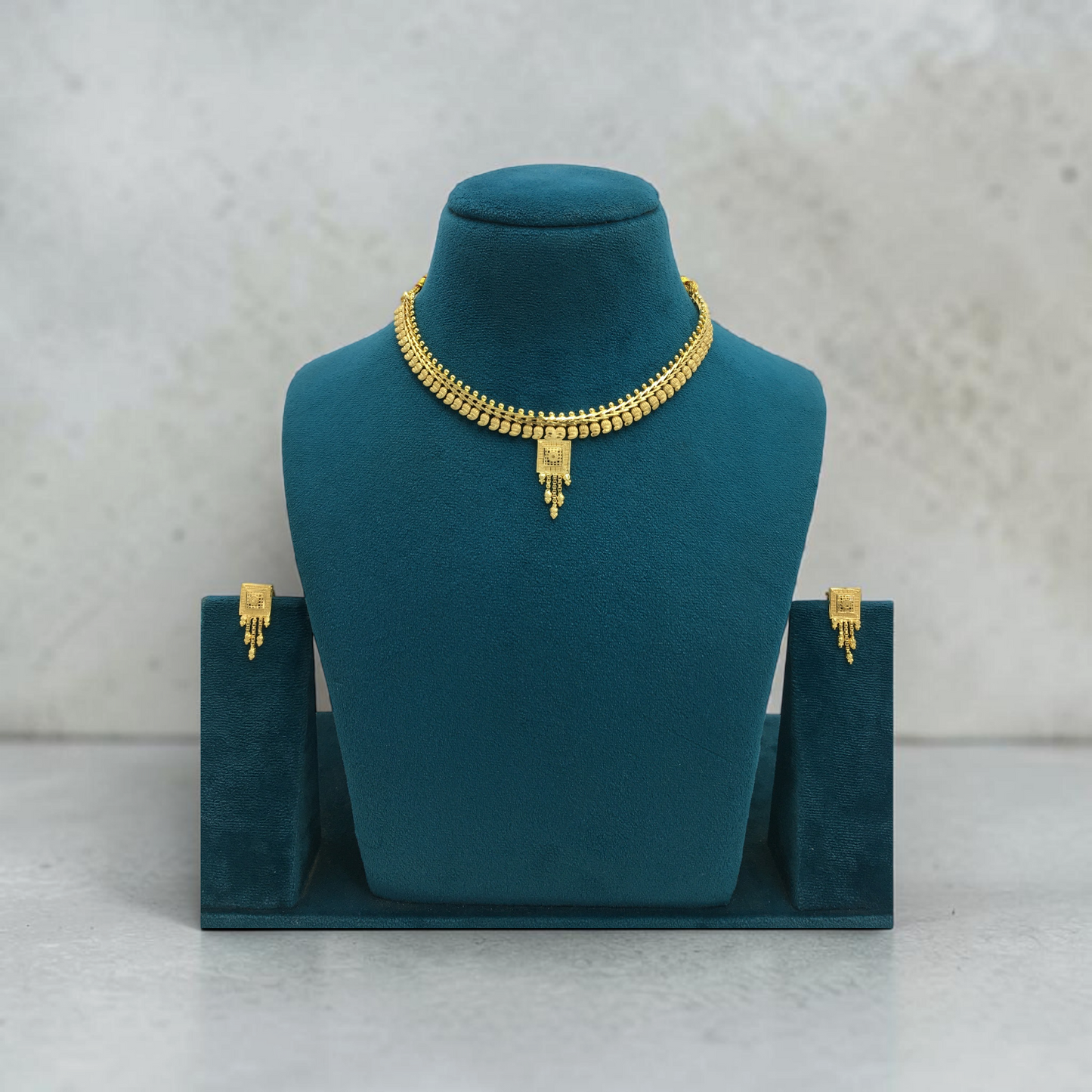 KANAK CHOWKI ONE GRAM FORMING SHORT NECKLACE SET WITH EARRINGS
