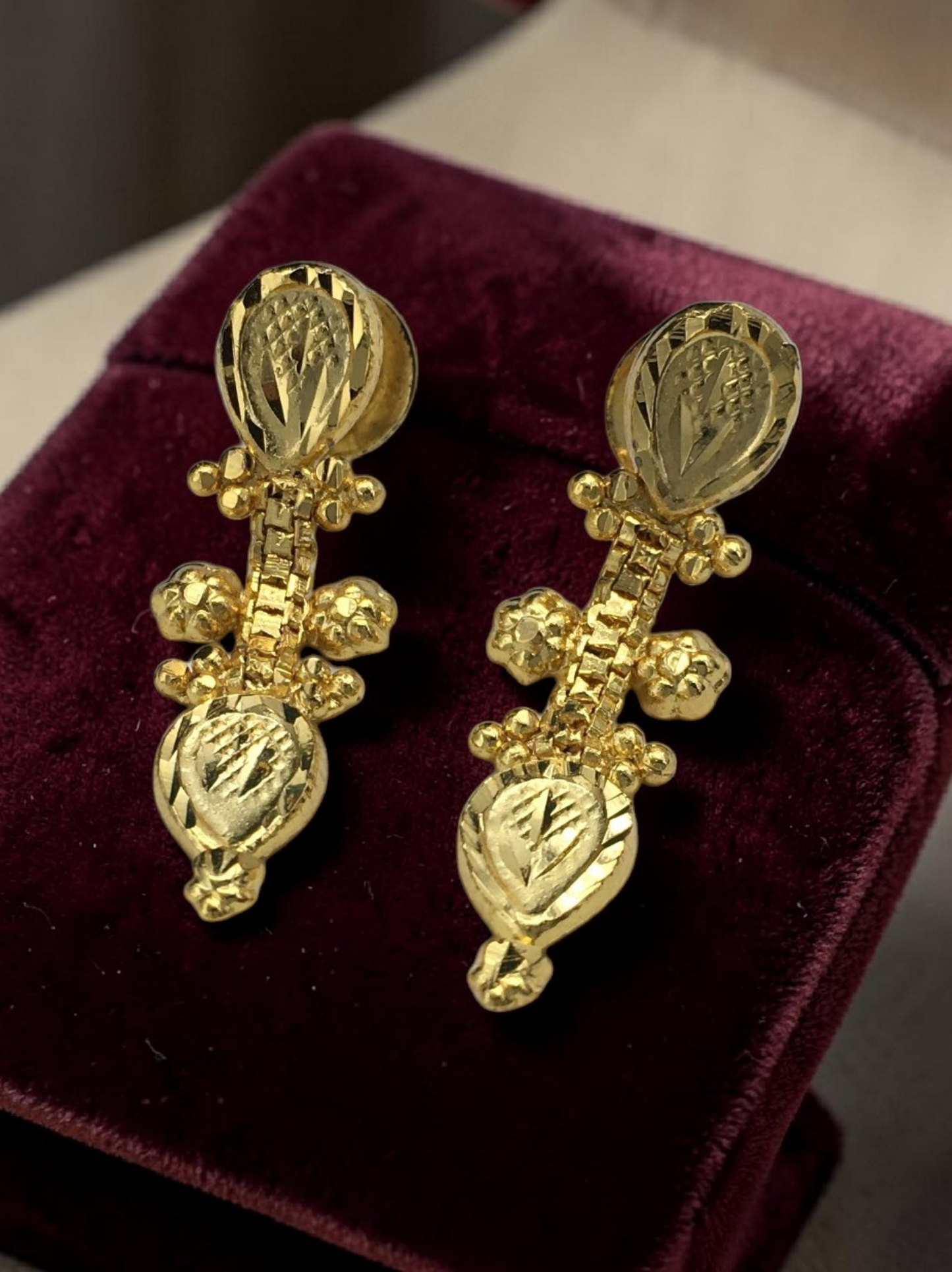 MAYURI VALLARI SHORT NECKLACE SET WITH EARRINGS FOR WOMEN | ONE GRAM FORMING TRADITIONAL JEWELLERY
