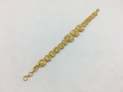PRANAVI FORMING WOMEN BRACELET