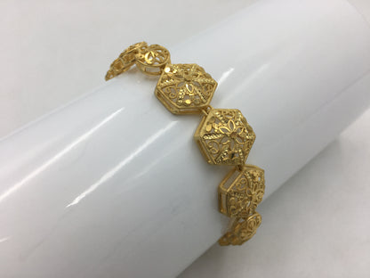 PRANAVI FORMING WOMEN BRACELET