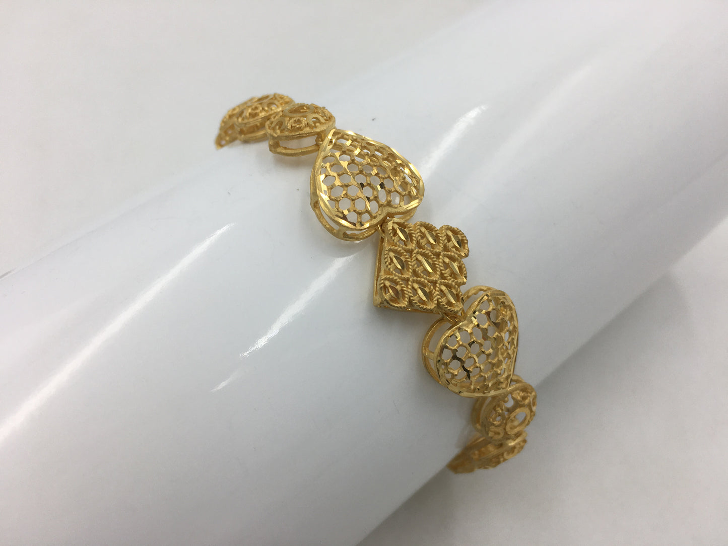 SHRAVANI FORMING WOMEN BRACELET