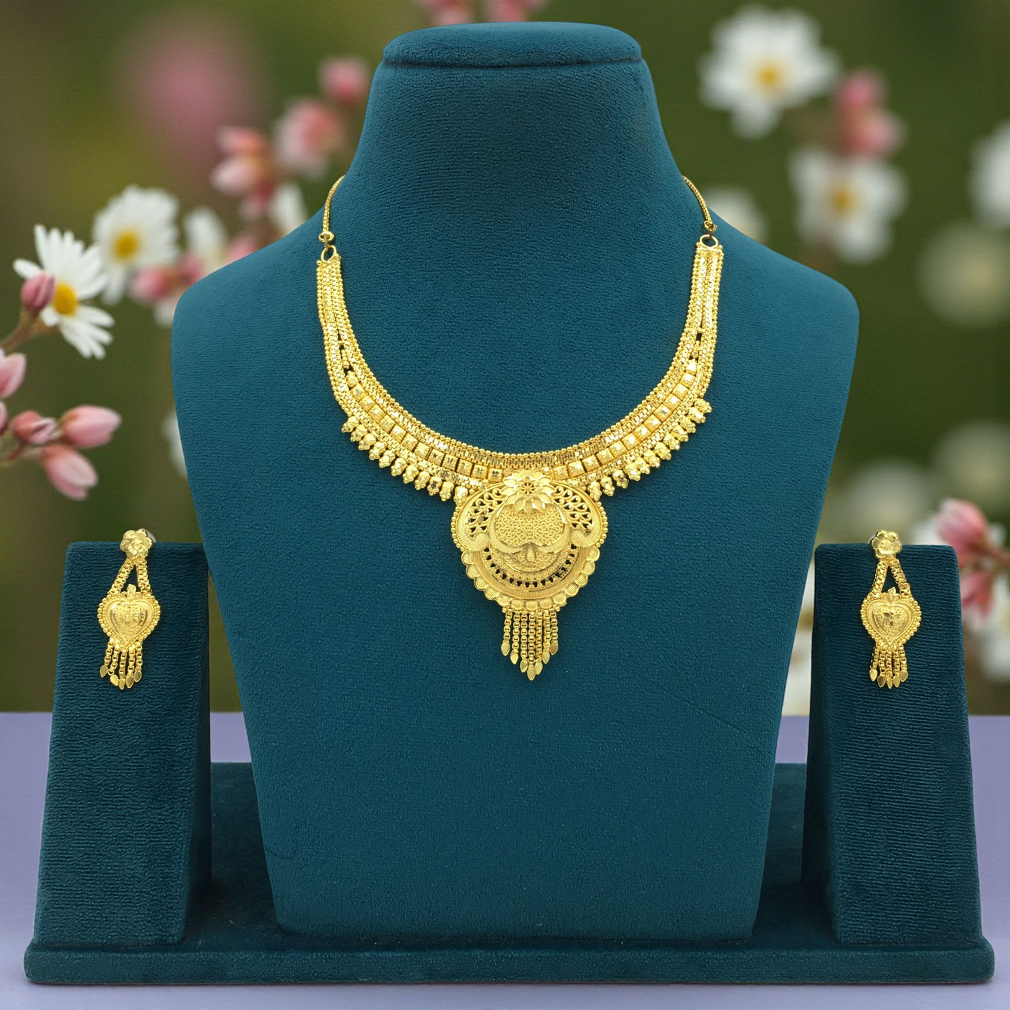 KRISHVI MICRO GOLD SHORT NECKLACE SET