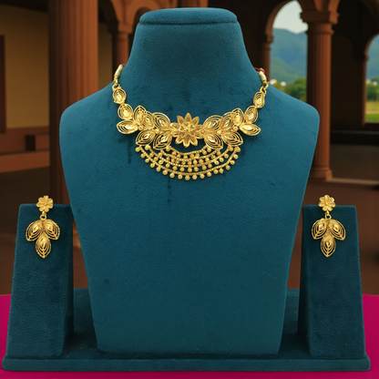 KRISHTI MICRO GOLD SHORT NECKLACE SET