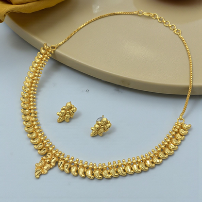 GITA MICRO GOLD SHORT NECKLACE SET