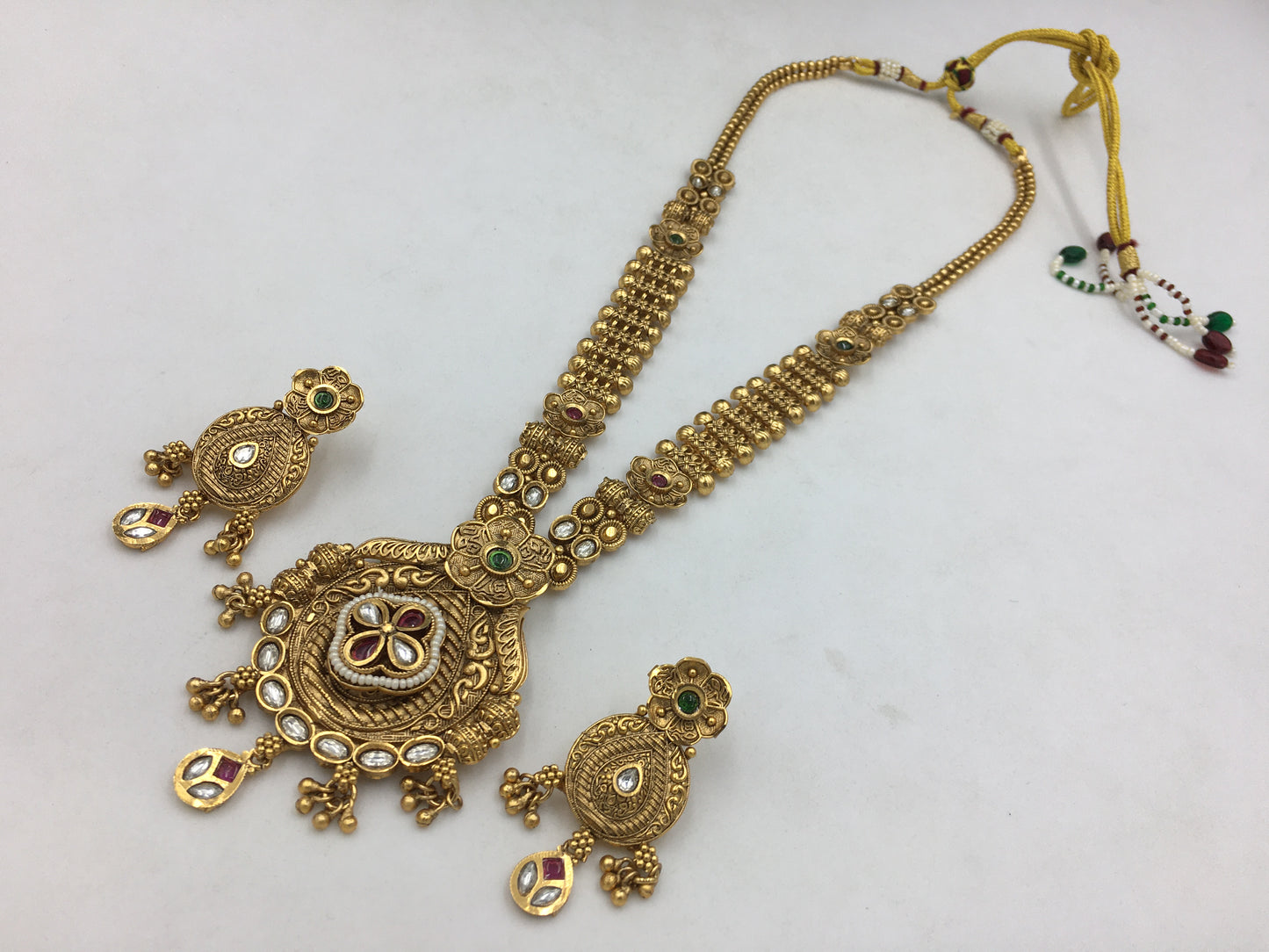 SANDHYA MAHARANI NECKLACE SET