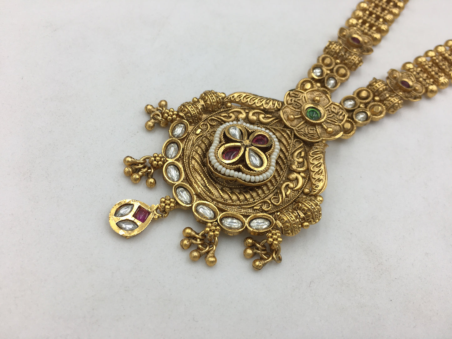 SANDHYA MAHARANI NECKLACE SET