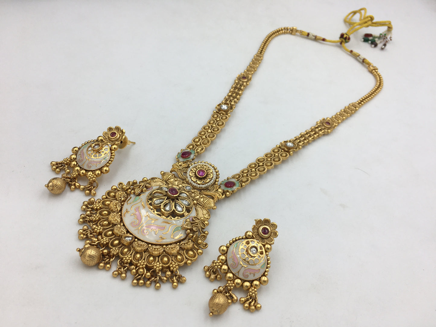 BHAVIKA MAHARANI NECKLACE SET