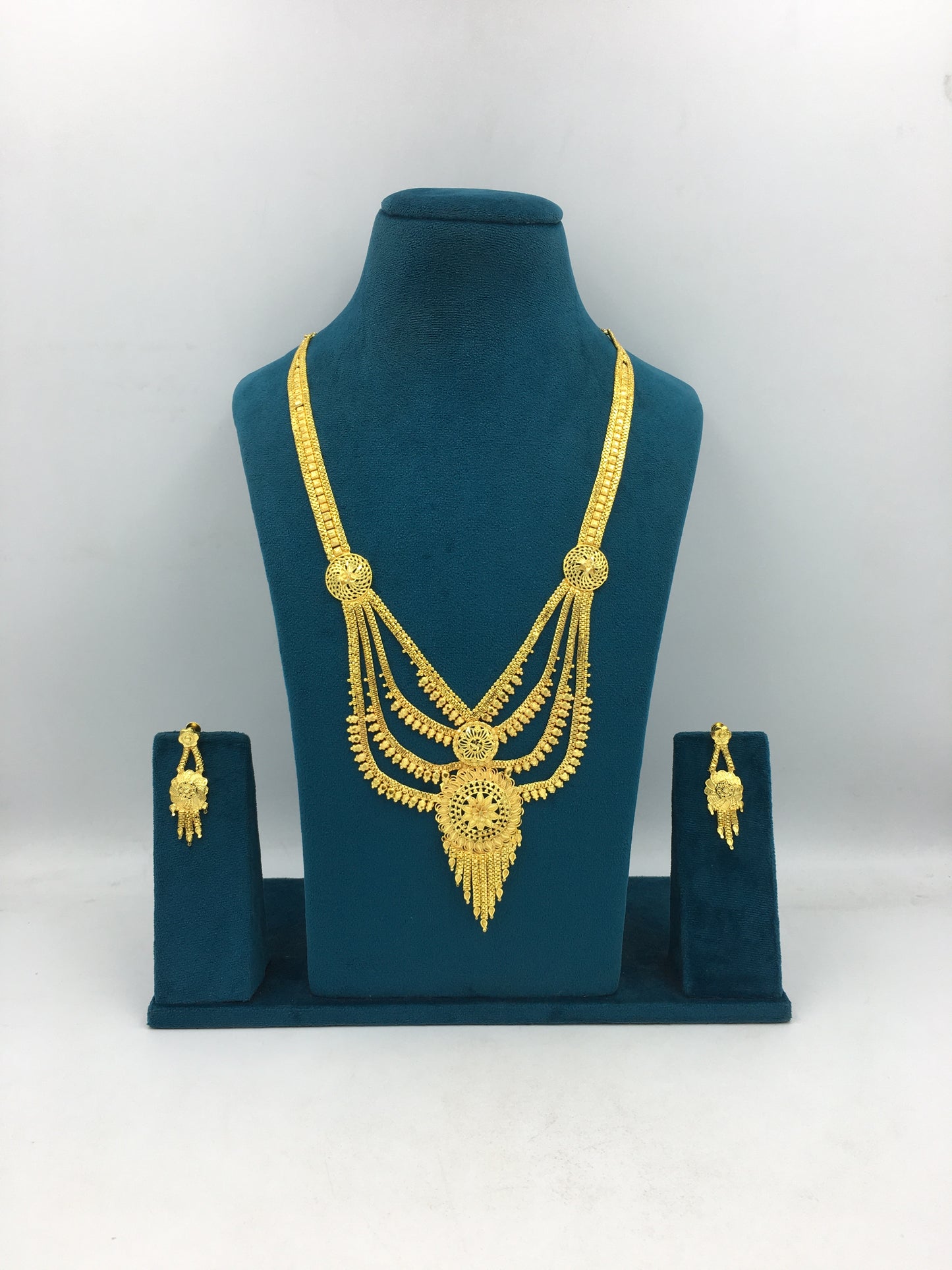 MAITREYI MICRO GOLD LONG NECKLACE SET