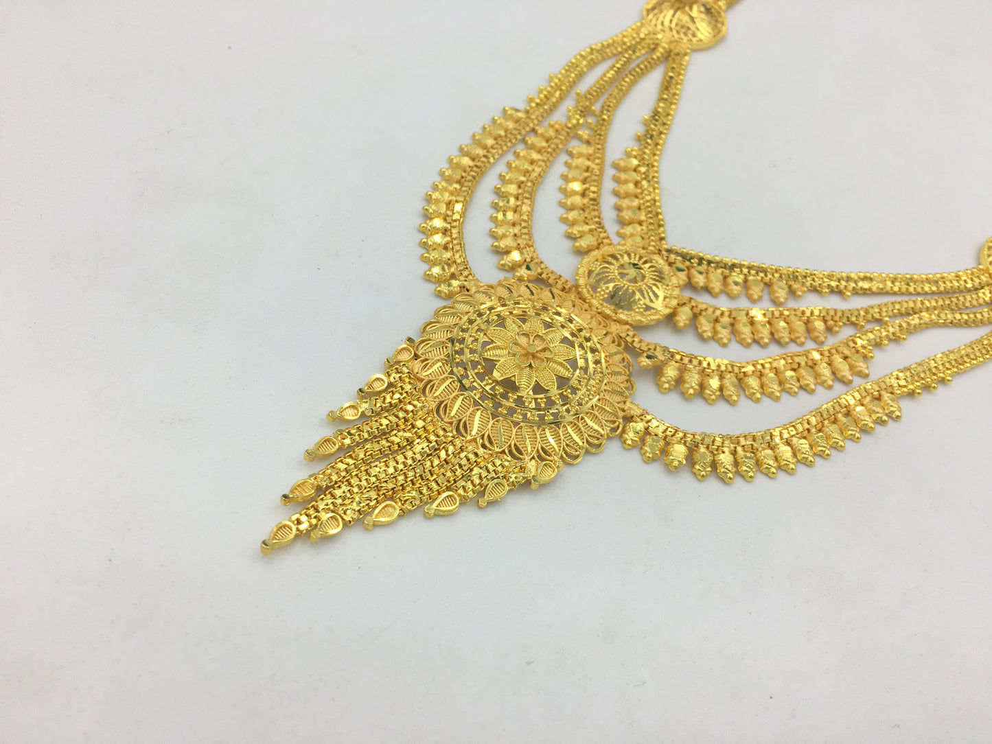 MAITREYI MICRO GOLD LONG NECKLACE SET