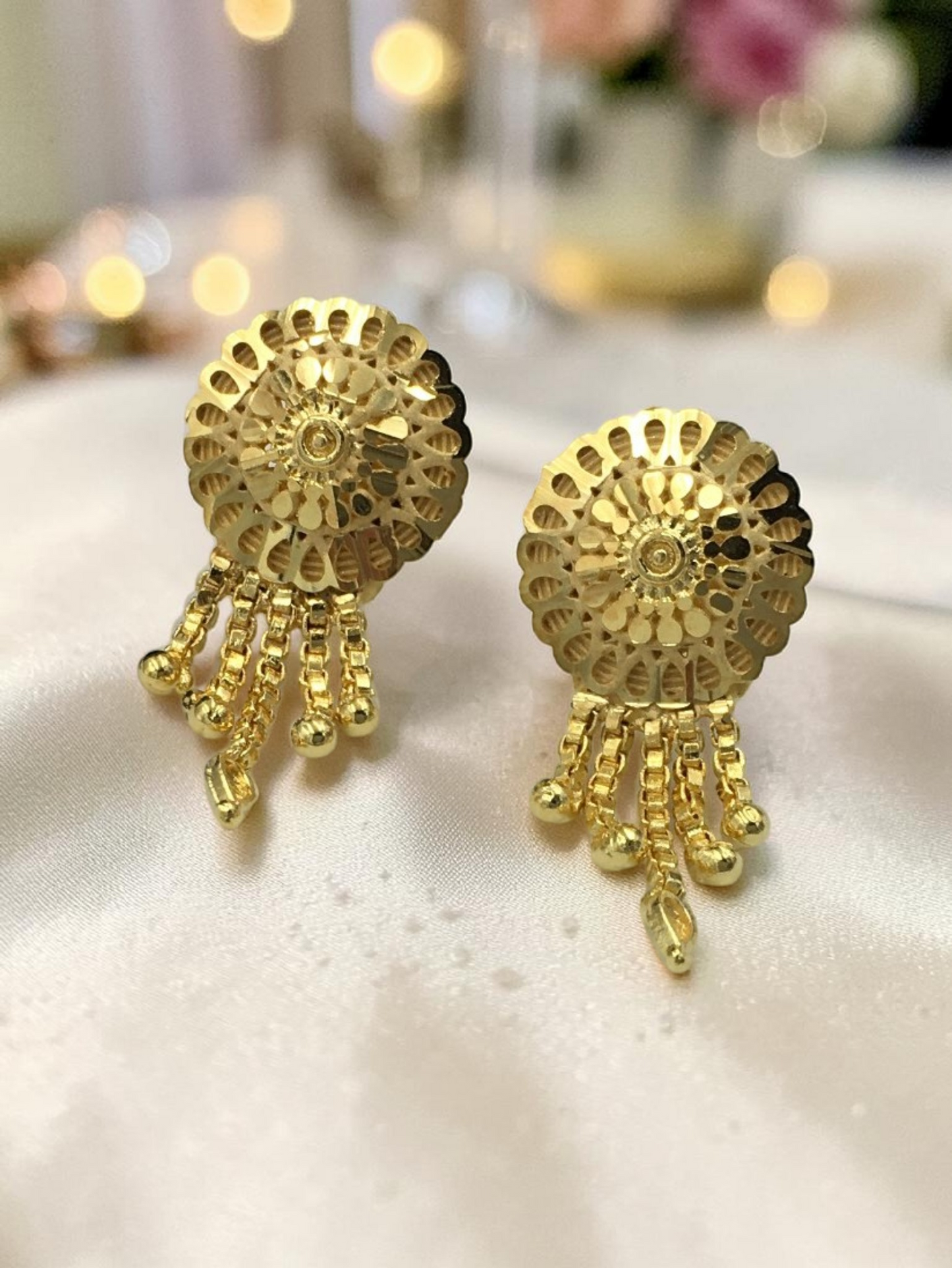 KANAK SURYIKA ONE GRAM FORMING SHORT NECKLACE SET WITH EARRINGS FOR WOMEN | TRADITIONAL GOLD FINISH JEWELLERY