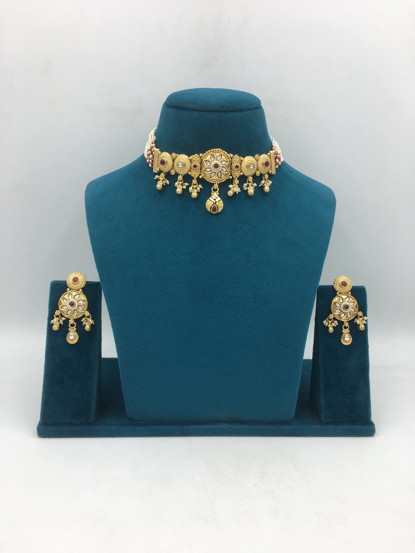 AASHRITA BRASS NECKLACE SET