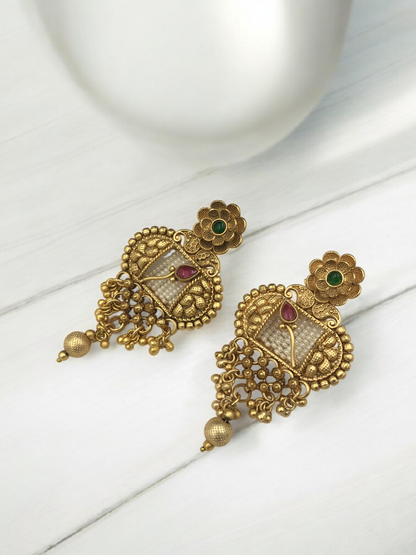 YUVIKA BRASS NECKLACE SET