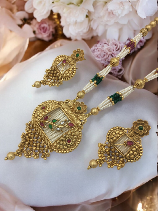 YUVIKA BRASS NECKLACE SET