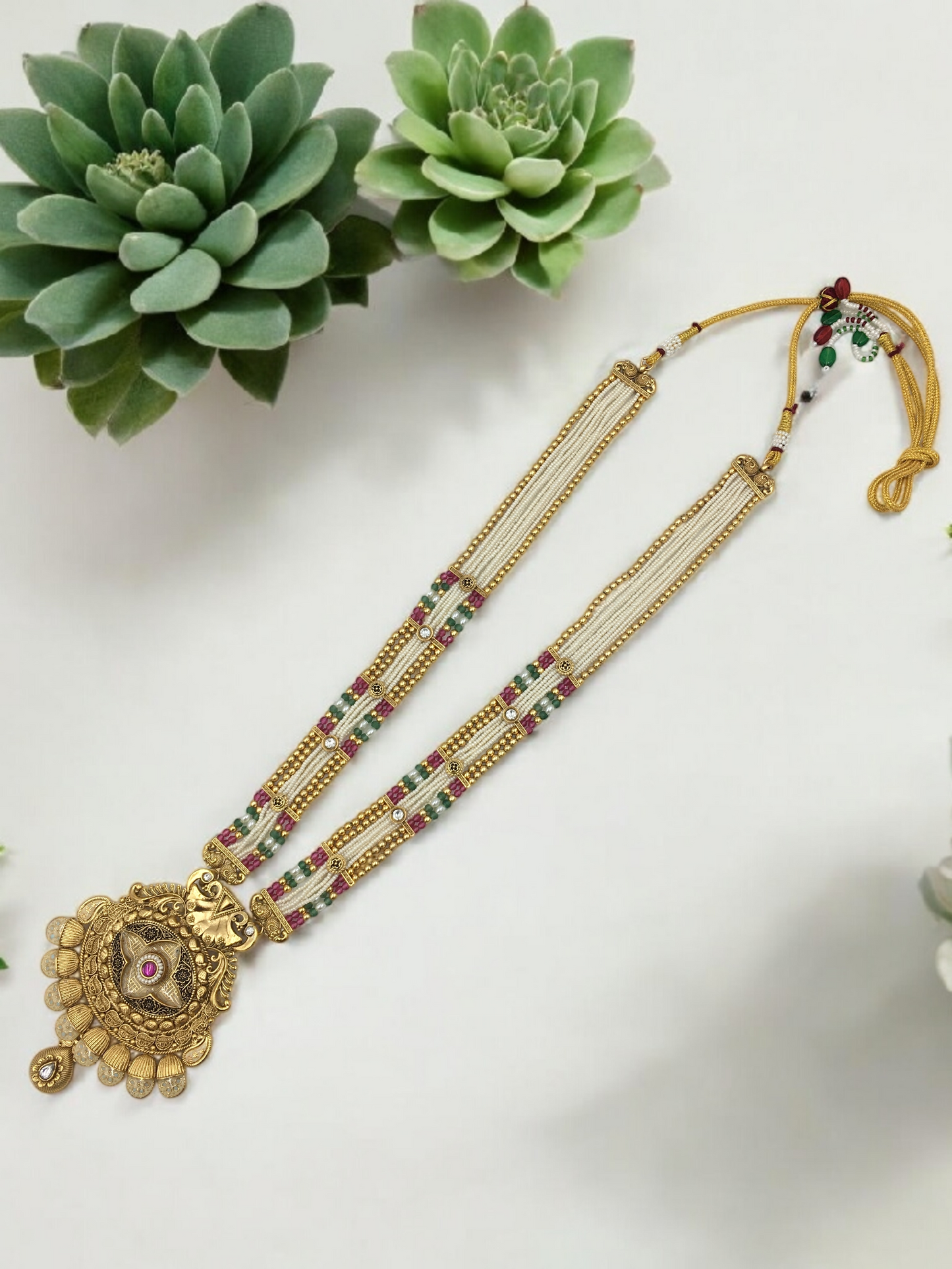 AMAYA BRASS NECKLACE SET