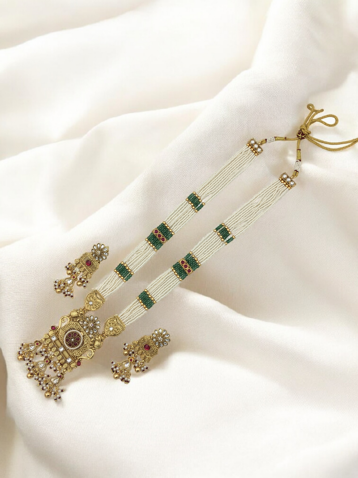 UNNATI BRASS NECKLACE SET