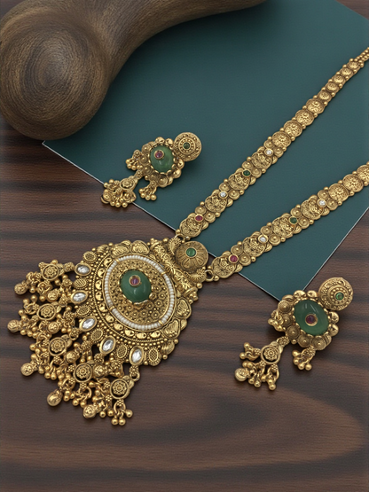 SAANVI BRASS NECKLACE SET