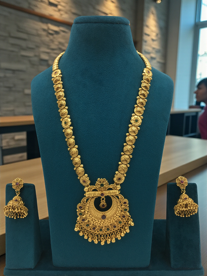 CATHERINE BRASS NECKLACE SET