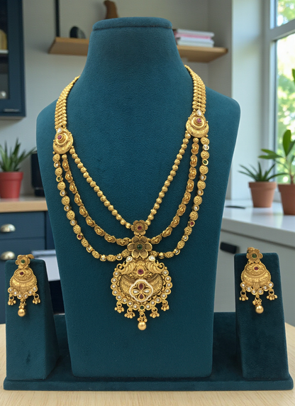 ARIA BRASS NECKLACE SET