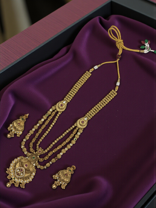 ARIA BRASS NECKLACE SET