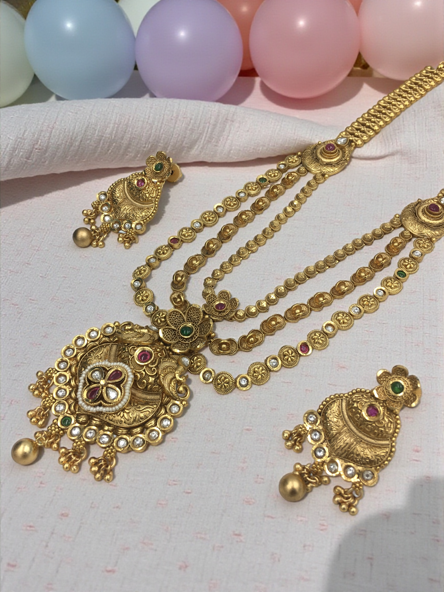 ARIA BRASS NECKLACE SET