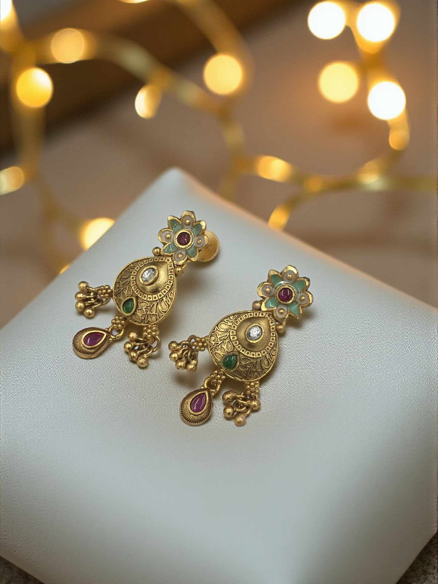 ELIZABETH  BRASS NECKLACE SET