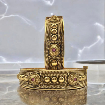 AALAYA RAJWADI BRASS BANGLES