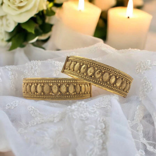 SOLSTICE RAJWADI BRASS BANGLES