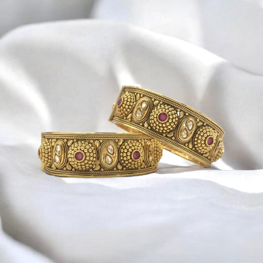 SUBHITA RAJWADI BRASS BANGLES