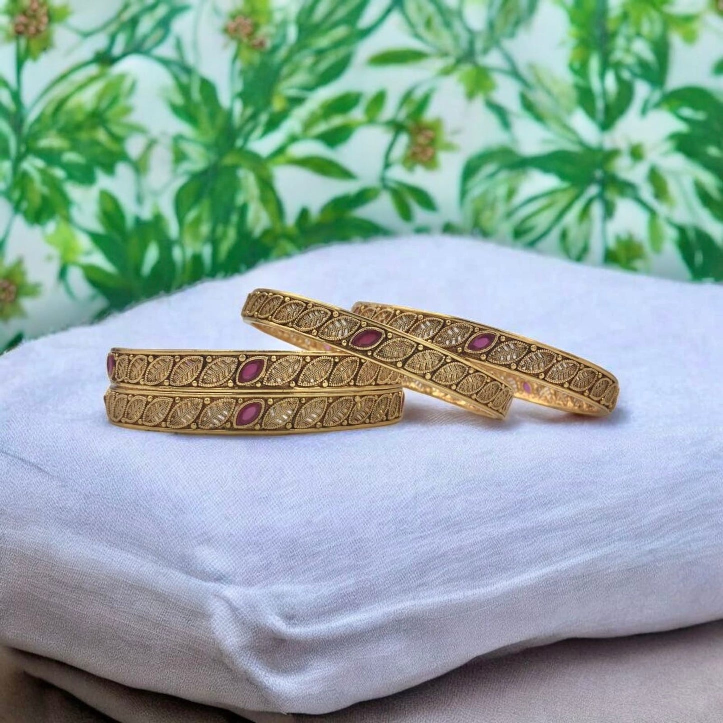 TRIVENI RAJWADI BRASS BANGLES