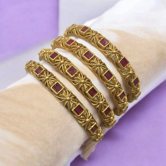ALIA BRASS BANGLE SET