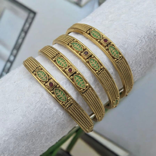 RANJITHA RAJWADI BRASS BANGLES