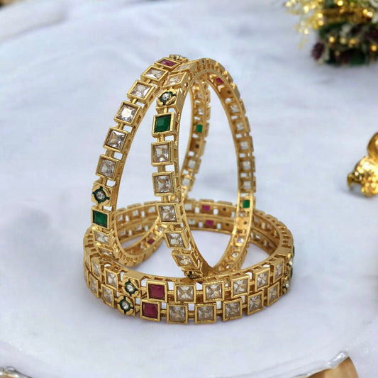 ARRYA RAJWADI BRASS BNAGLES
