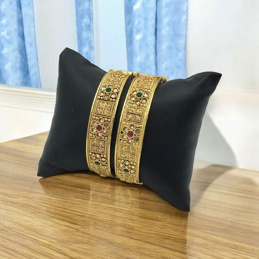 TRIVENI RAJWADI BRASS BANGLES