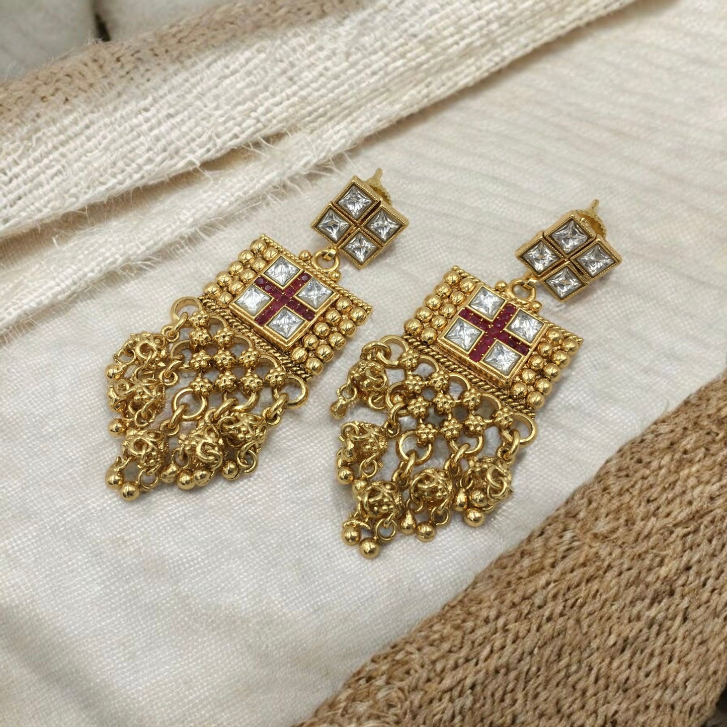 ANANYASHREE BRASS NECKLACE SET
