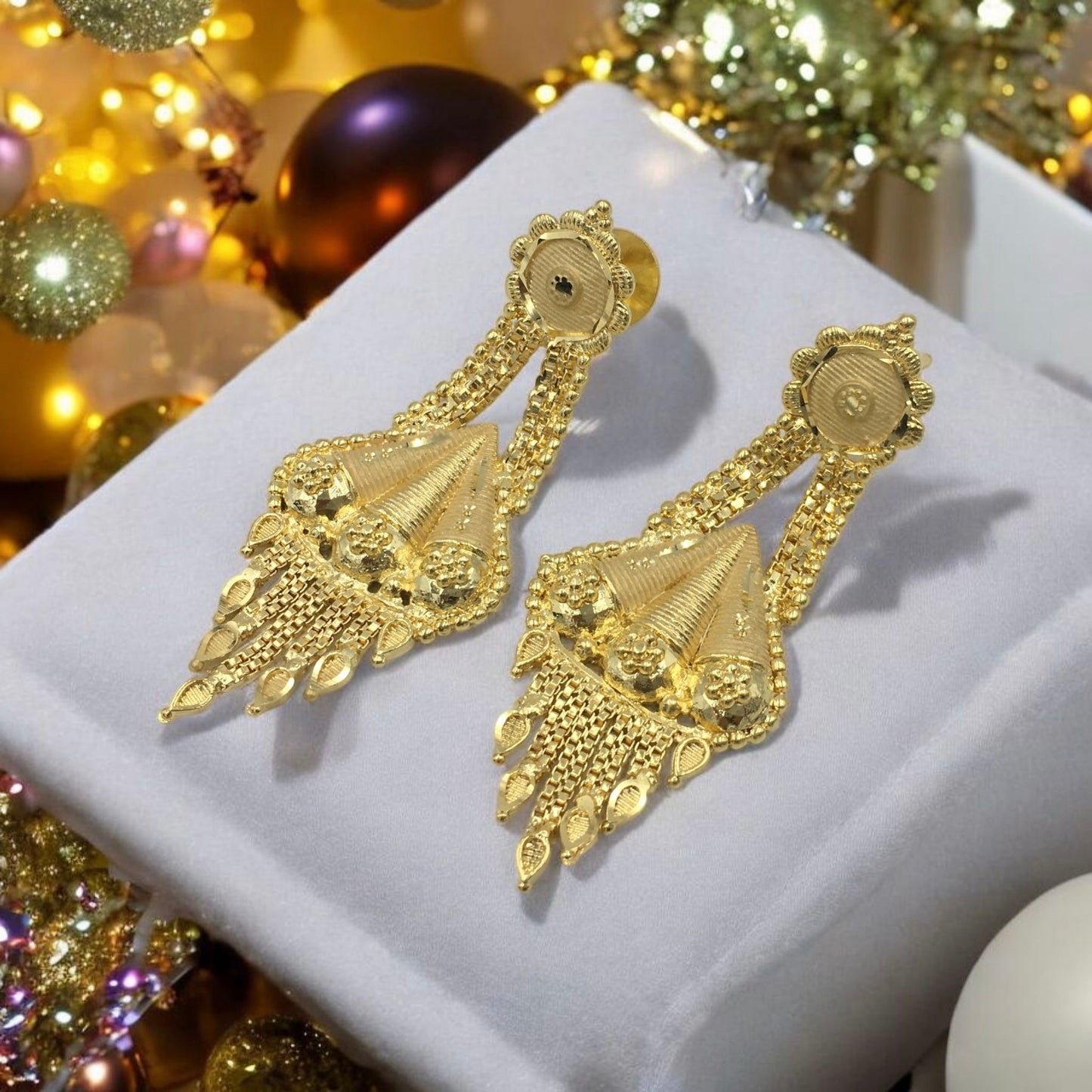 PARNIKA FORMING NECKLACE SET