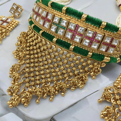 ANANYASHREE BRASS NECKLACE SET