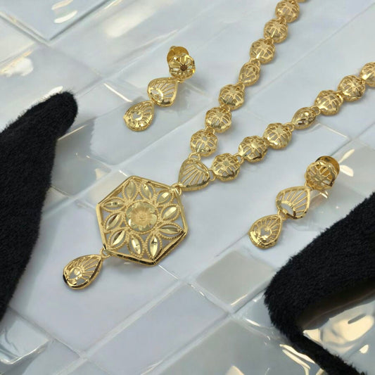 EVANSHI FORMING NECKLACE SET