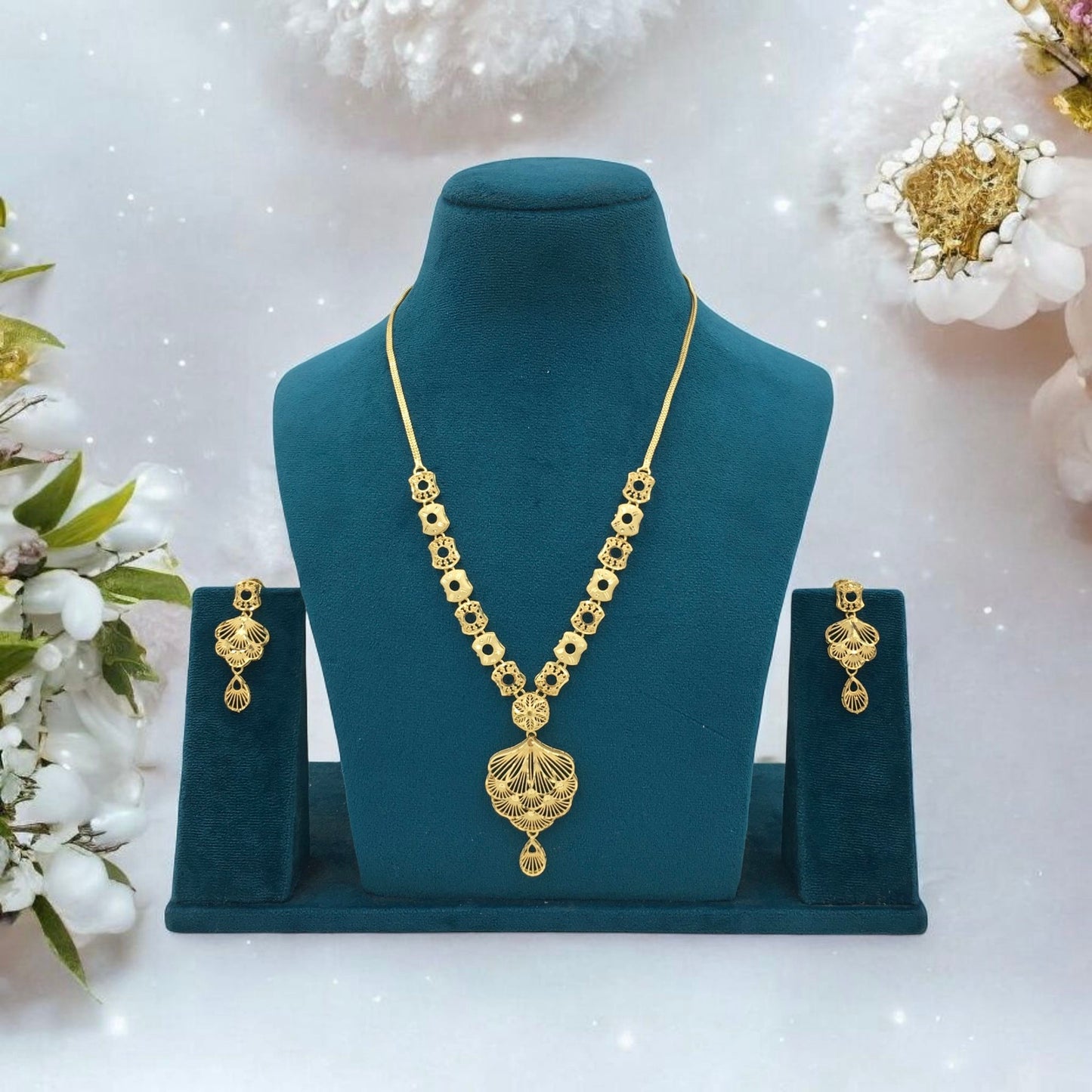 JIVIKA FORMING NECKLACE SET