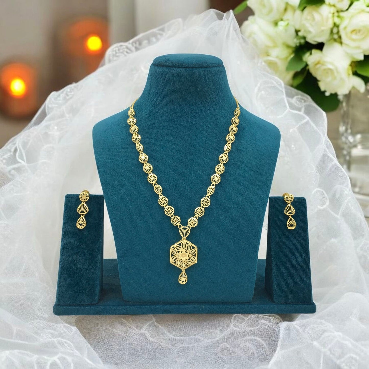 EVANSHI FORMING NECKLACE SET