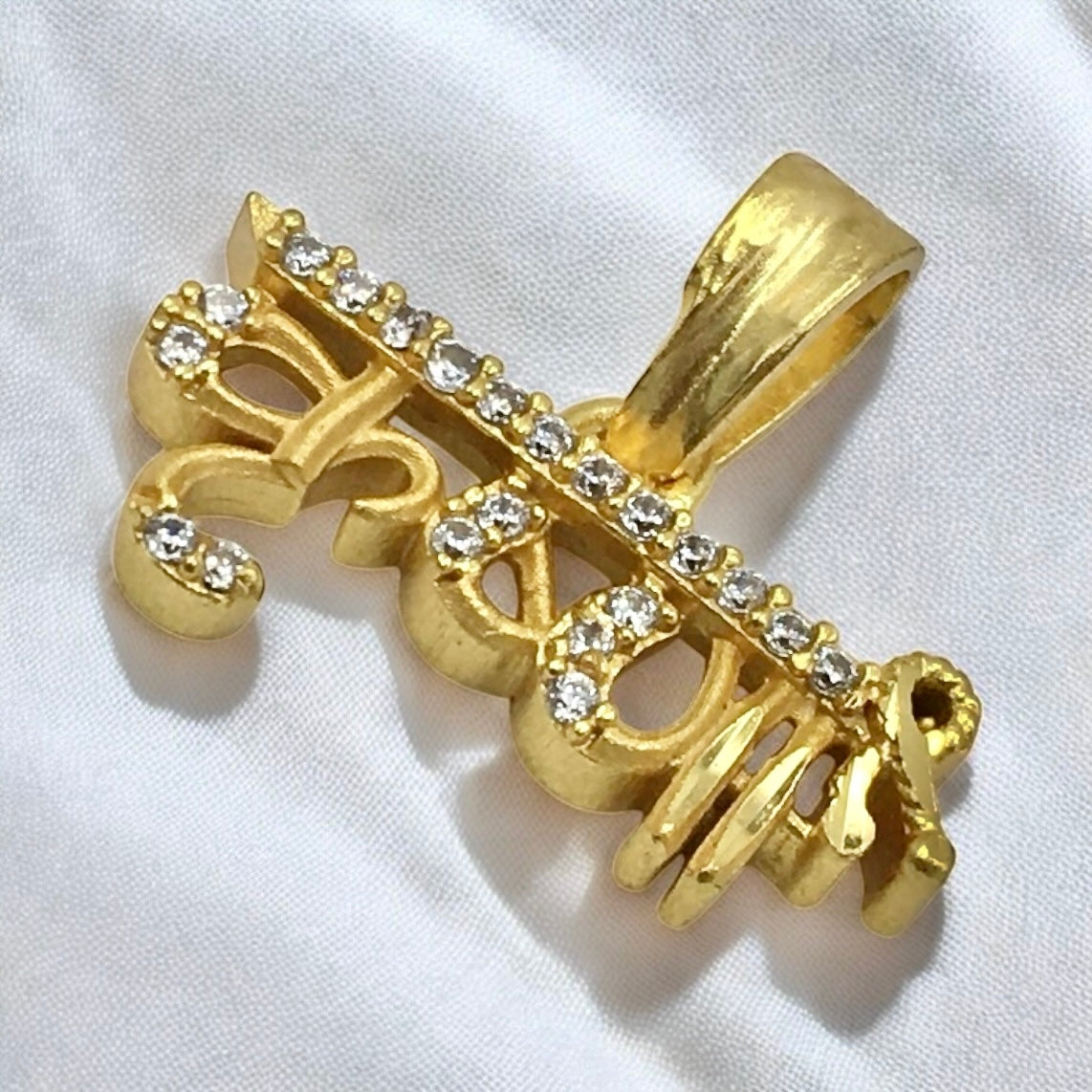 KRISHNA NAME MICRO GOLD POLISH PENDANT