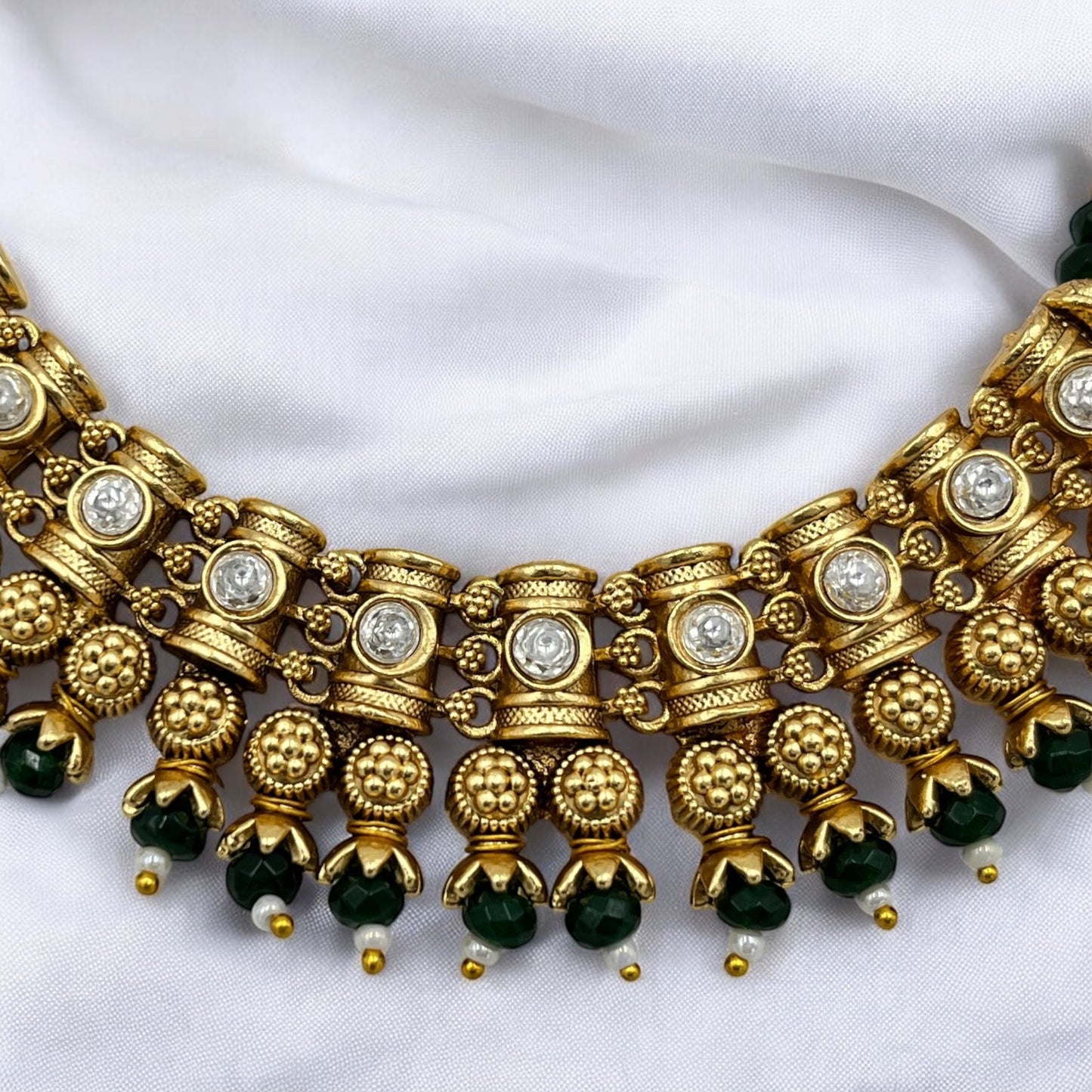 RAJWADI CLASSIC PEARL NECKLACE SET
