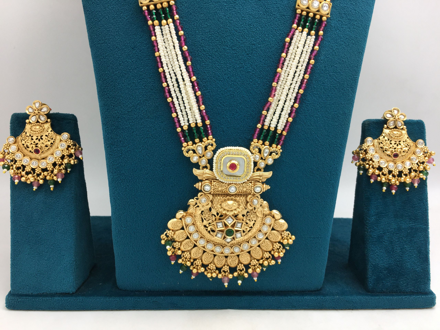 UNNATI BRASS NECKLACE SET