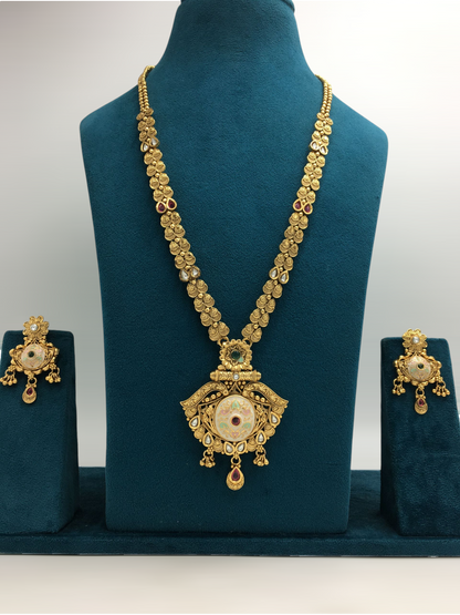 NAVIKA BRASS NECKLACE SET