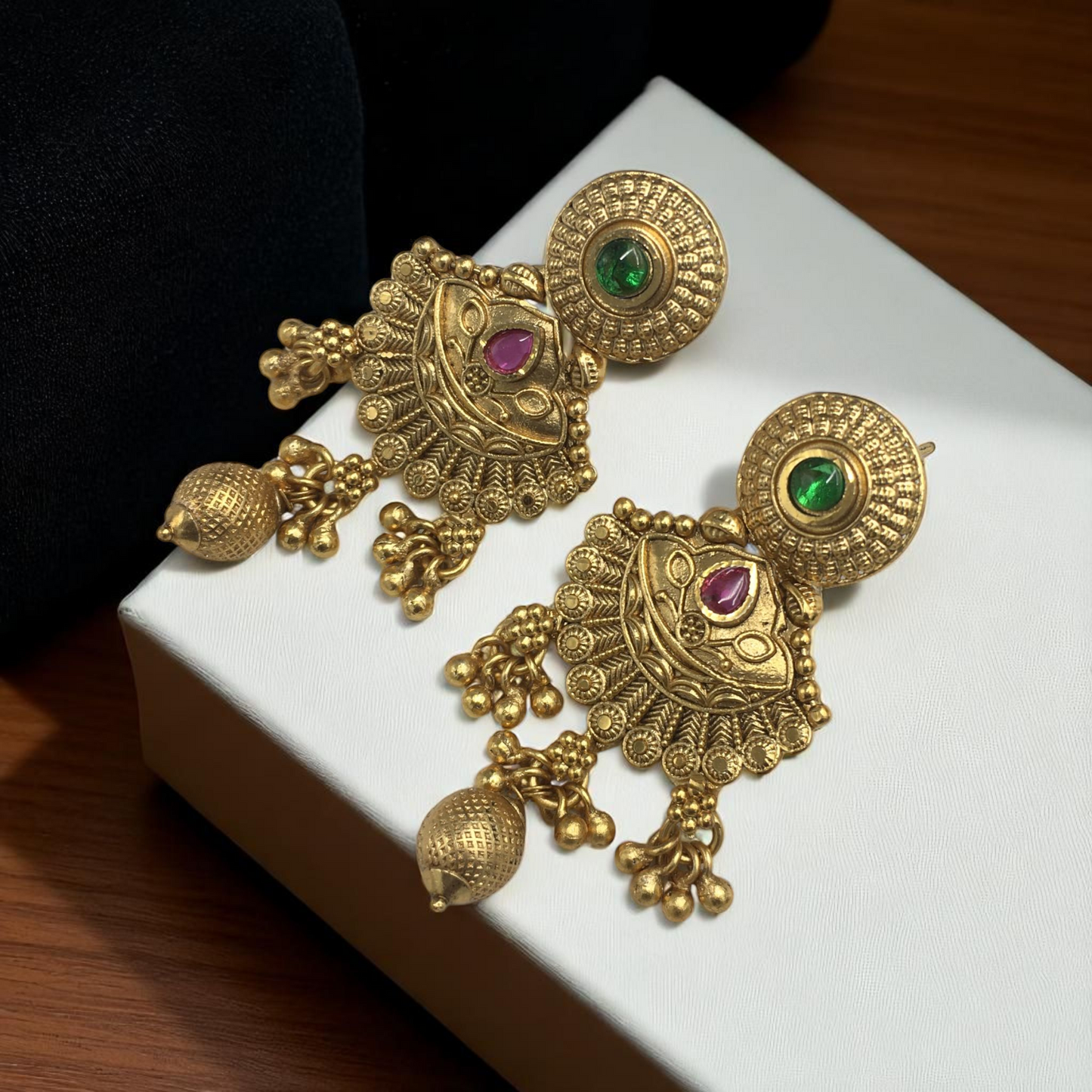 MAULI BRASS NECKLACE SET