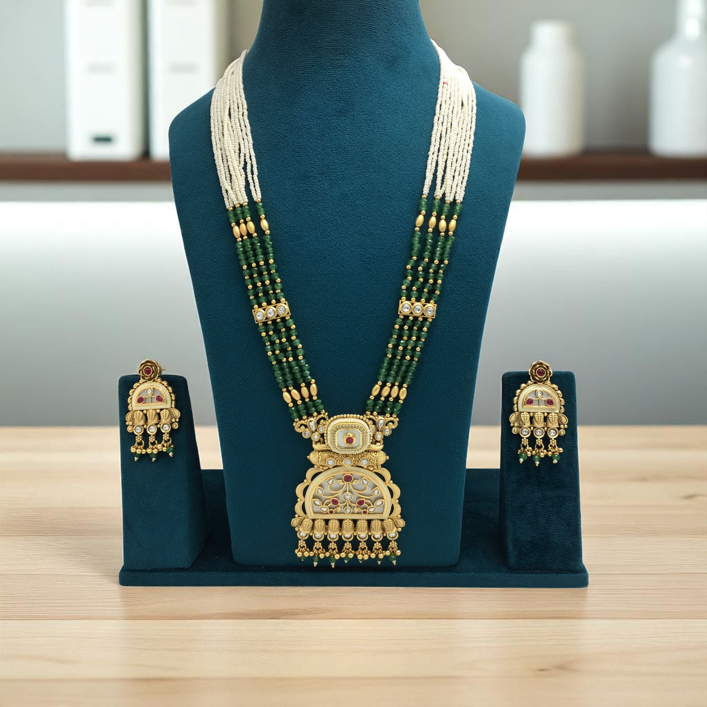 MARYAM BRASS NECKLACE SET