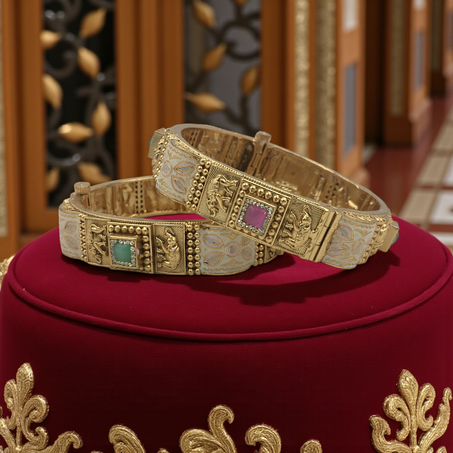 JURI RAJWADI BRASS BANGLES